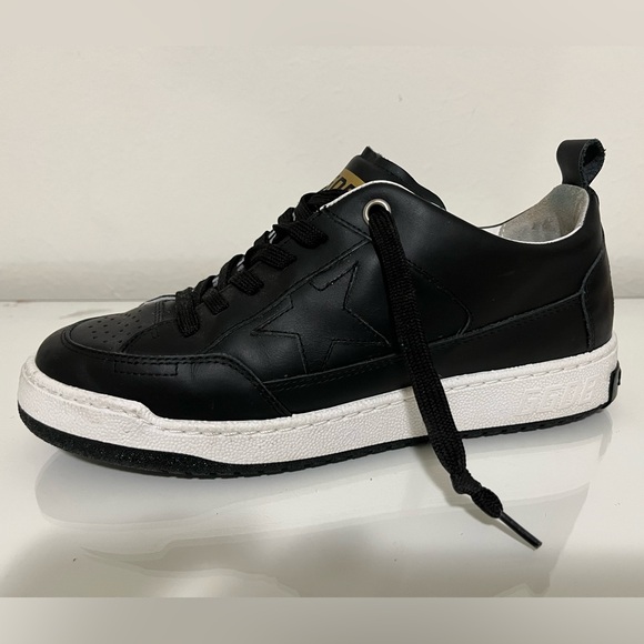 Yeah! GG Low Tops - Picture 10 of 16